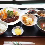 仁淀川を眺めながらのお食事あおぎ - 