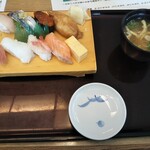 Washoku Restaurant Tonden Shimura Koazawa Ten - 日替わりランチ