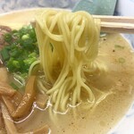 Chuka Keishoku Sanpachi Hon Ten - 中細麺で南部九州っぽいかな？？