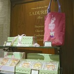 Laduree Nihonbashi Ten - 