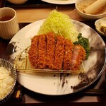 Tonkatsu Kagurazaka Sakura Gotanda Ten - 上ロースかつ定食