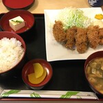 Japanese Cuisine Kotobuki - (料理)(冷凍でない)生のカキフライ定食