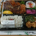 Botan Tobu Hyakkaten Funabashi Ten - おろしカツ弁当