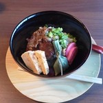 飛騨たかやま弁当穂月 - 飛騨牛丼