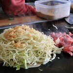 Okonomiyaki Murakami - ズリの赤さが新鮮