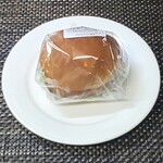 Schellenbaum Kuraisu Ten - 牛肉コロッケパン 230円