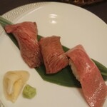 Morita Ya Rukuai Ire Ten - 肉寿司 980円 絶品！