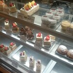 Patisserie La Plage - 