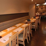 Sushi Dining Shungyo - テーブル席