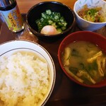 Sukiya Kitakogane Ekimae Ten - まぜのっけご飯朝食ミニ