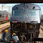 Cruise Train Nanatsuboshi in Kyushu - 機関車 離します！☺️