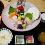 Seafood Dining Bikinikan Takasaki Ten - 築地刺身御膳