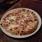 PIZZA DA BABBO - ランチのピザラージサイズ