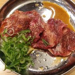 焼肉・ホルモン マルキ精肉 - 