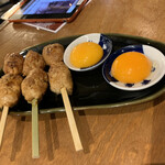 Shizuoka Regional cuisine Yakitori Marudori HAKOZAKI - 2019/12/16  つくね、サービスで卵2個（本来は1個との事）