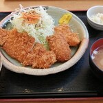 Tonkatsu Miyama - サービスランチ 880円