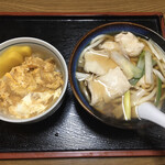 黄金そば - ミニ花とじ丼セット800円です