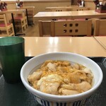 なか卯 - 親子丼が何と４９０円です（２０２０．３．８）