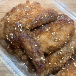 Karaage Senmon Happi Shoten Nirasaki Ten - 手羽先の唐揚げ5本