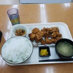 Shouou Restaurant - 大盛り唐揚げ定食ご飯大盛りです