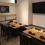 Sake Dokoro & Yakuzen Hinabe Dining Bar Tobira - 