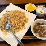 Shokuka - 五目チャーハン 690円
                        （食家ランチメニュー）