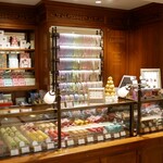 Laduree Nihonbashi Ten - 