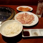 仙台ホルモン・焼肉　ときわ亭　川平店 - 夕飯前の夕飯です