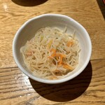 魚の三是 - お通し（税抜き380円）