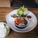 Rairaku Cafe & Bar - 