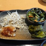 Yaita Kita Parking Nobori Sen Keishoku Food Court - 朝定食しらす