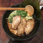 Ramen Hongotei Efu Shichikusa Ten - 