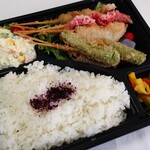 串活や ななのわ - 料理写真:串かつ弁当