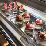 Patisserie La Plage - 