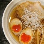 麺処 松。 - 味玉中華そば・あっさり・縮れ麺