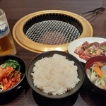 Yakiniku Gyusei Warabi Ten - 