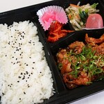 Mujige - せせり炒め弁当