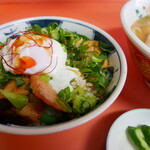 ラーメン吉田屋 - ねぎチャーシュー丼