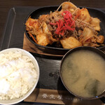 養生食堂 - 料理写真:豚キムチ定食700円