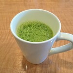 Gusto Hiroshima Yaga Ten - ドリンクバーの抹茶ラテ