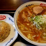 Shina Ki Ooguchi Ten - みそチャーシューめん(990円税込)のミニチャーハンセット(お好きな麺＋300円税込)、串かつ(400円税込)