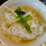 Karasa Ippondo Rozan Nishine Ten - ご飯にスープを入れておじやに ご飯が温かいため､ぬるめのおじやになりましたww