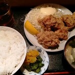 Katei Ryori Hanamura - 唐揚げ定食640円