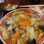 四川 - 中華丼