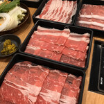 Shabu Shabu Sukiyaki Dontei Yokohama Honmaki Ten - 