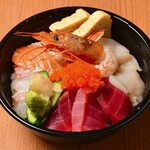 日本酒バルUMAMI - テイクアウト【海鮮丼】