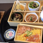 Yuzu An Hakodate Mihara Ten - 春の松花堂ランチ