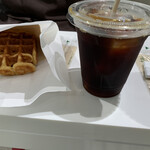 BLUE BOTTLE COFFEE Shinagawa Cafe - 