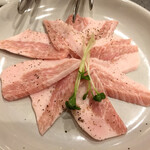 Sumibi Yakiniku Yasubee - 豚トロ