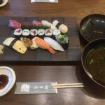 Sushi Dokoro Godaime Yamaguchiya - 